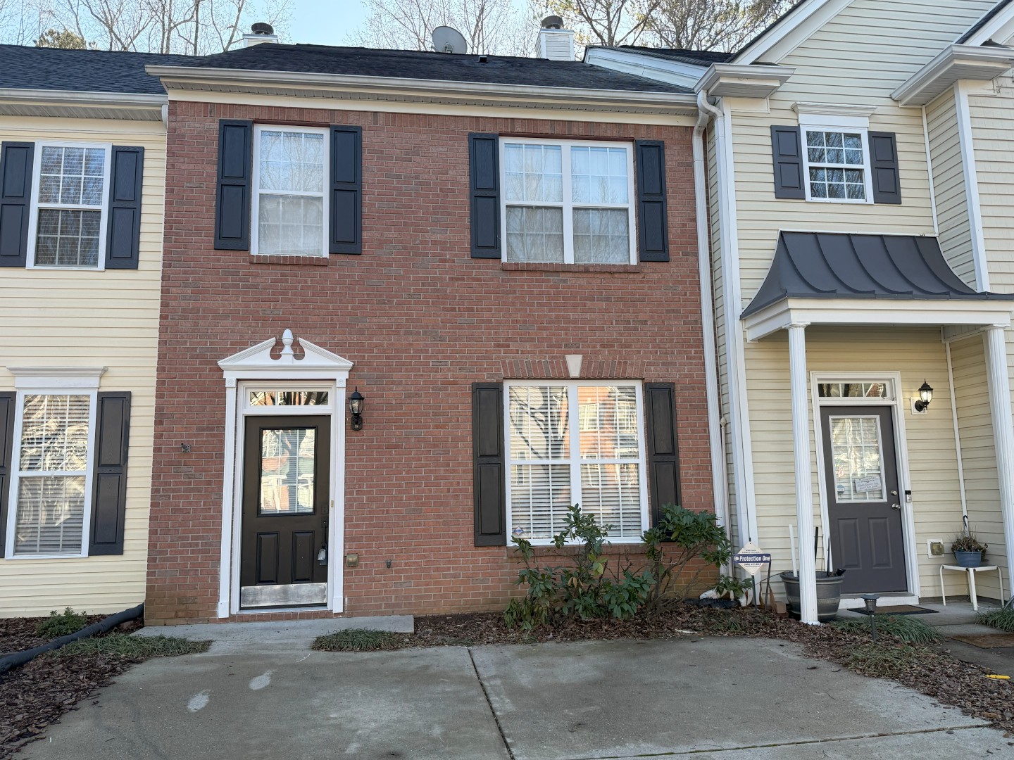 305 Galecrest Drive, Milton, GA 30004; 3BR/2.5BA Townhome for Lease at $2,400/month